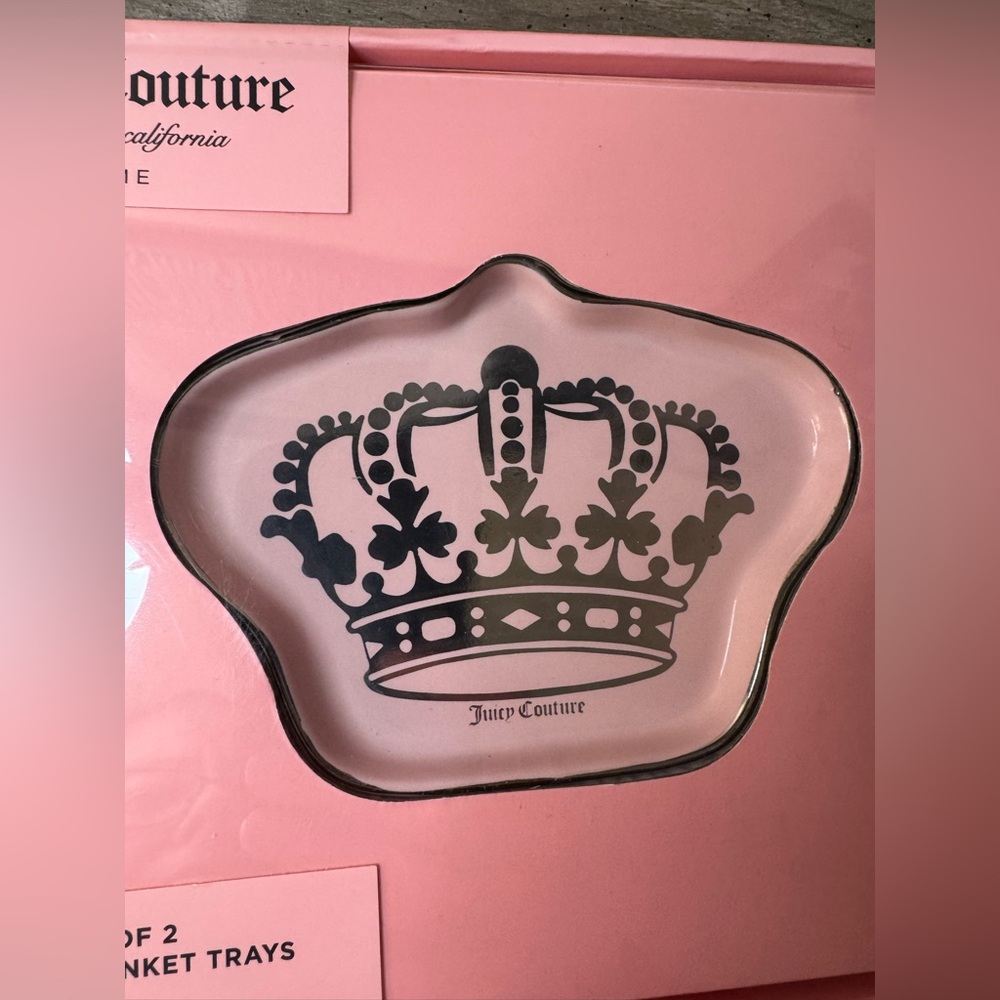 Juicy Couture Pink Ceramic Crown Trinket Trays (Set of 2) - Picture 2 of 5